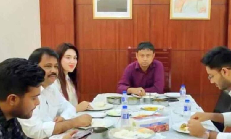 ডিবি হারুন ভাতের হোটেল ভাইরাল